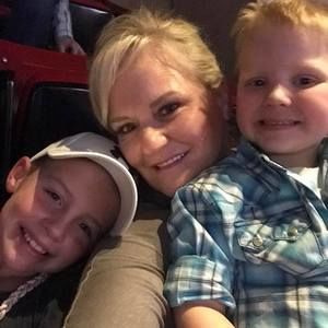 Meet your Posher, Marsha